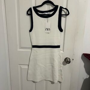 Zara Monochrome Sleeveless Top
